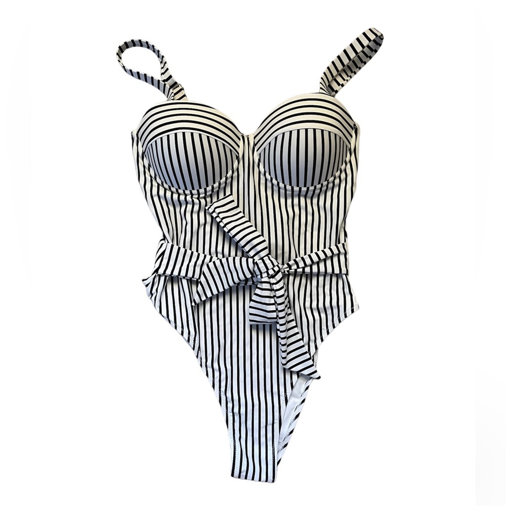 Brand new women’s swimsuit